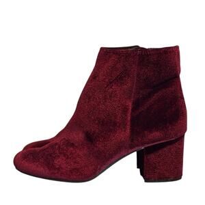 Rebel By Zigi Nanon Wine Velvet Ankle Boots Booties Women's Sz 9 Block Heel